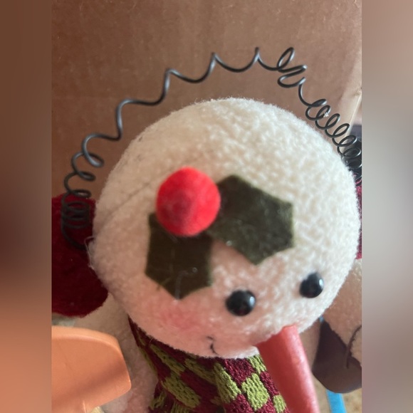 Christmas wintery snowman decor - Picture 6 of 7